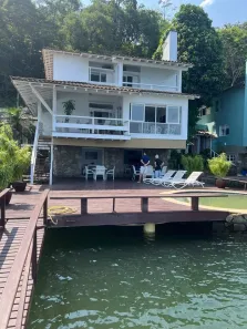 Casa com 7 Quartos à venda, 300m² no Parque Mambucaba (Mambucaba), Angra dos Reis