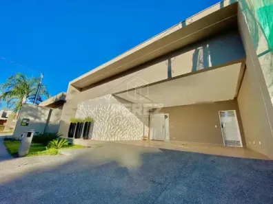 Casa de Condomínio com 3 Quartos à venda, 228m² no Amantini Residence, Campo Grande