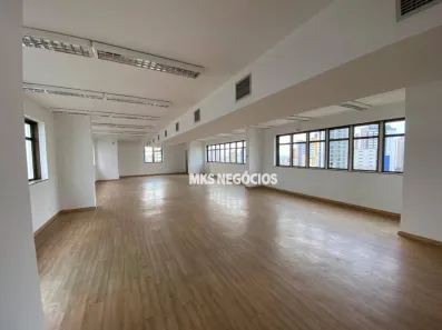 Sala Comercial para alugar, 200m² no Funcionários, Belo Horizonte