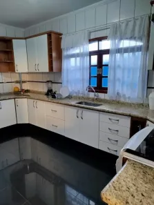 Casa com 4 Quartos à venda, 255m² no Esplanada Independência, Taubaté