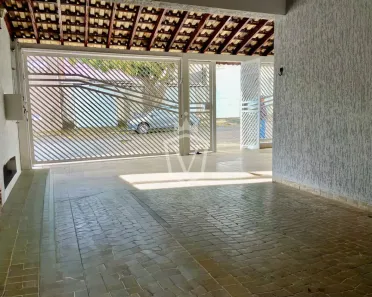 Casa com 3 Quartos à venda, 212m² no Cidade Luiza, Jundiaí