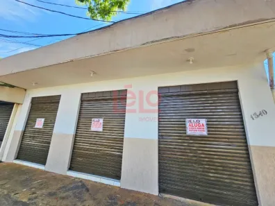 Prédio Comercial para alugar, 45m² no Parque das Bandeiras, Maringá