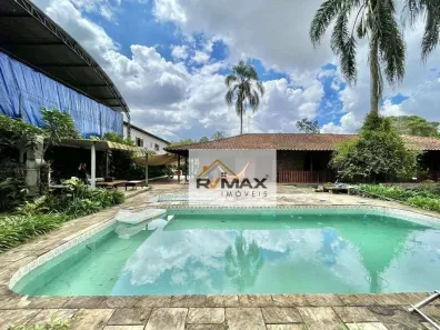 Sobrado com 5 Quartos para venda ou aluguel, 757m² no Vila Santo Antônio, Cotia