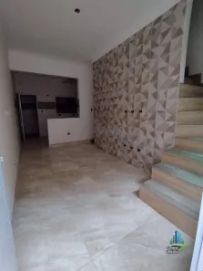 Casa de Condomínio com 2 Quartos à venda, 54m² no Guilhermina, Praia Grande