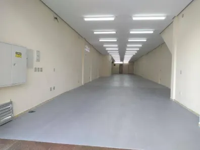 Galpão/Depósito/Armazém para alugar, 240m² no Vila Ipojuca, São Paulo