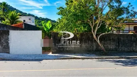 Lote/Terreno à venda, 452m² no Itaipu, Niterói