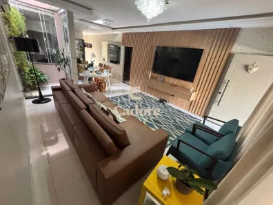 Casa de Condomínio com 3 Quartos à venda, 200m² no Jardim Holanda, Uberlândia