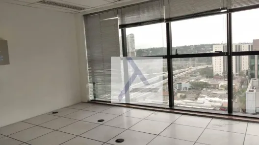 Sala Comercial para alugar, 210m² no Vila Olímpia, São Paulo