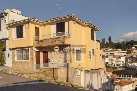 Casa com 3 Quartos à venda, 209m² no Centro, Bragança Paulista