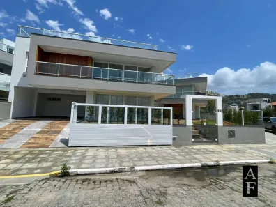 Casa com 4 Quartos à venda, 267m² no Morrinhos, Garopaba
