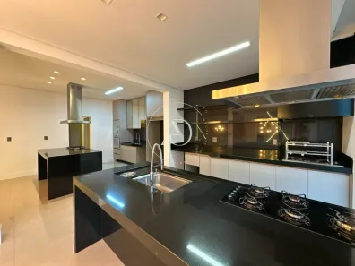 Casa de Condomínio com 4 Quartos à venda, 394m² no Villa São Vicente, Franca