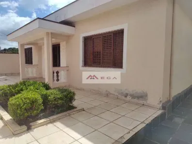 Casa com 3 Quartos à venda, 125m² no Vila Marieta, Campinas