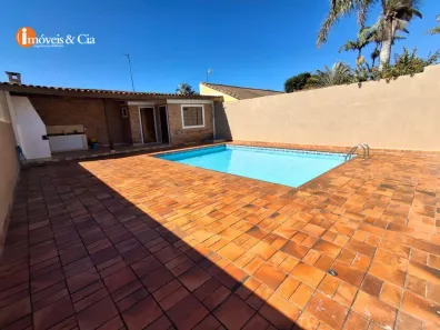 Casa com 3 Quartos para alugar, 250m² no Vila Esperia ou Giglio, Atibaia