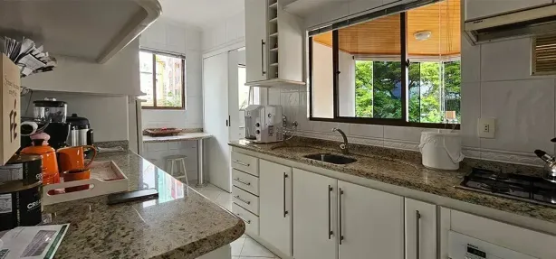 Apartamento com 3 Quartos à venda, 120m² no Centro, Balneário Camboriú