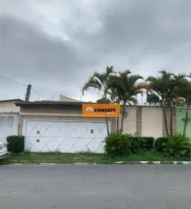 Casa com 3 Quartos para venda ou aluguel, 183m² no Jardim Medina, Poá
