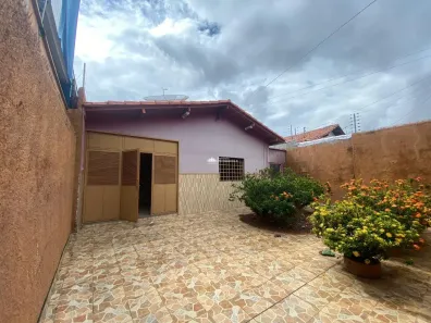 Imóvel Comercial com 3 Quartos para alugar, 200m² no Centro, Teresina