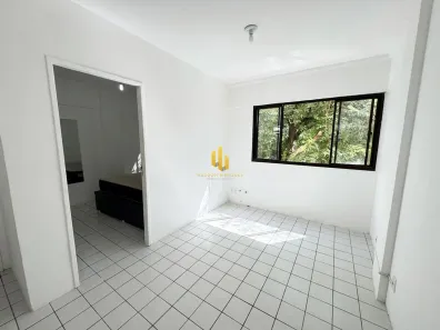 Apartamento com 1 Quarto para alugar, 32m² no Casa Forte, Recife