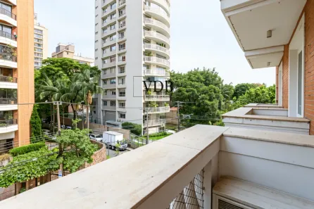 Apartamento com 3 Quartos para alugar, 240m² no Jardim Paulista, São Paulo