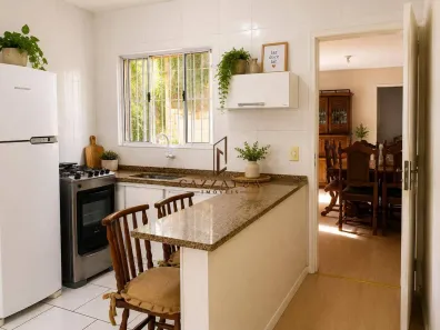 Sobrado com 2 Quartos à venda, 90m² no Parque Assunção, Taboão da Serra