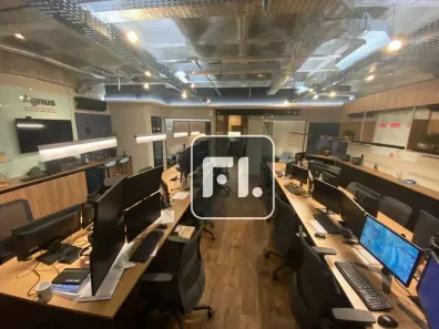 Sala Comercial para venda ou aluguel, 107m² no Vila Almeida, São Paulo