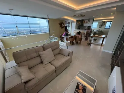 Apartamento com 3 Quartos para alugar, 170m² no São Brás, Belém
