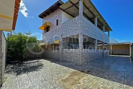 Casa com 2 Quartos à venda, 223m² no Balneario Flórida, Peruíbe