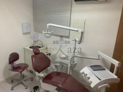 Ponto Comercial à venda, 100m² no Parque Industrial, São José dos Campos