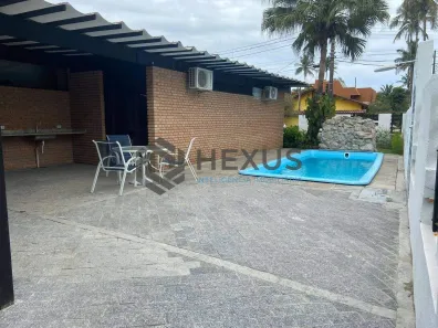 Casa com 4 Quartos para alugar, 209m² no Balneário Praia do Pernambuco, Guarujá