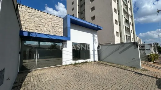 Prédio Comercial com 3 Quartos para alugar, 235m² no São Judas, Piracicaba