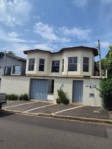 Sobrado com 3 Quartos para alugar, 240m² no Jardim São Carlos, Campinas