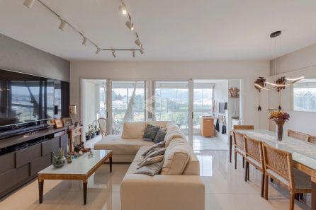 Apartamento com 3 Quartos à venda, 129m² no Jardim do Salso, Porto Alegre
