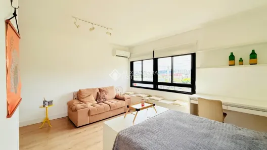 Apartamento com 1 Quarto para alugar, 38m² no Jardim Carvalho, Porto Alegre
