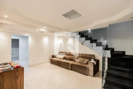 Casa com 3 Quartos à venda, 330m² no Vila São Francisco (Zona Leste), São Paulo