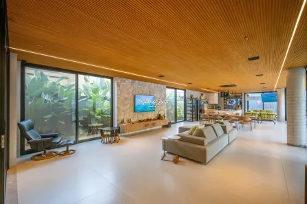 Casa de Condomínio com 5 Quartos à venda, 680m² no Jardins Munique, Goiânia