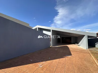 Casa com 3 Quartos para alugar, 300m² no Centro, Toledo