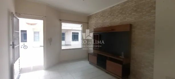 Sobrado com 2 Quartos à venda, 120m² no Vila Domitila, São Paulo