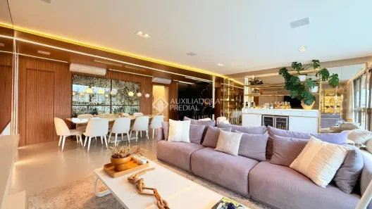 Apartamento com 3 Quartos à venda, 160m² no Mont Serrat, Porto Alegre