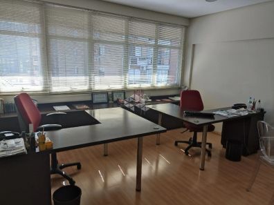 Sala Comercial à venda, 111m² no Auxiliadora, Porto Alegre