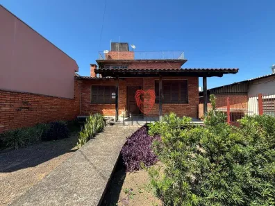 Sobrado com 4 Quartos para alugar, 299m² no Vila Cachoeirinha, Cachoeirinha