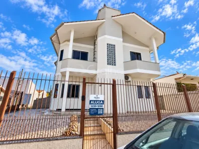 Casa com 4 Quartos para alugar, 200m² no Centro, Palhoça