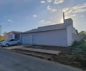 Casa com 3 Quartos à venda, 190m² no , Hidrolândia