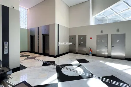 Imóvel Comercial para venda ou aluguel, 458m² no Vila Cordeiro, São Paulo