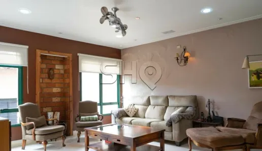 Sobrado com 4 Quartos à venda, 370m² no Vila Paiva, São Paulo