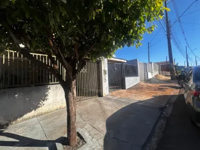 Casa com 2 Quartos à venda, 74m² no Alto da Boa Vista, Londrina