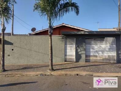 Casa com 3 Quartos à venda, 134m² no Jardim Juana, Leme