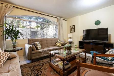 Casa com 4 Quartos para alugar, 212m² no Jardim Paulista, São Paulo