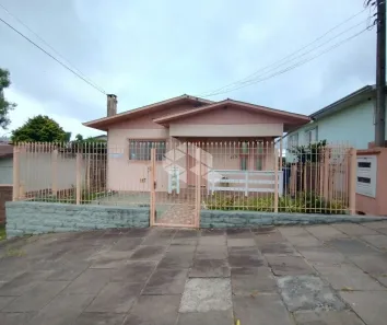 Casa com 3 Quartos à venda, 197m² no Santo Antônio, Farroupilha