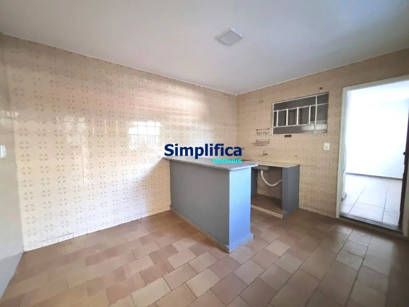 Casa com 1 quarto — Caiçaras, Belo Horizonte