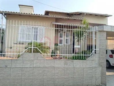 Casa com 3 Quartos à venda, 180m² no Alto Feliz, Araranguá