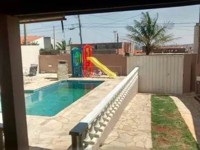 Casa com 3 Quartos à venda, 130m² no Parque Jambeiro, Campinas